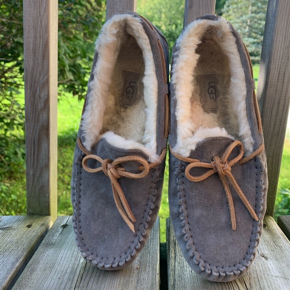 UGG Moccasins, Like-New Condition - Picture 1 of 7